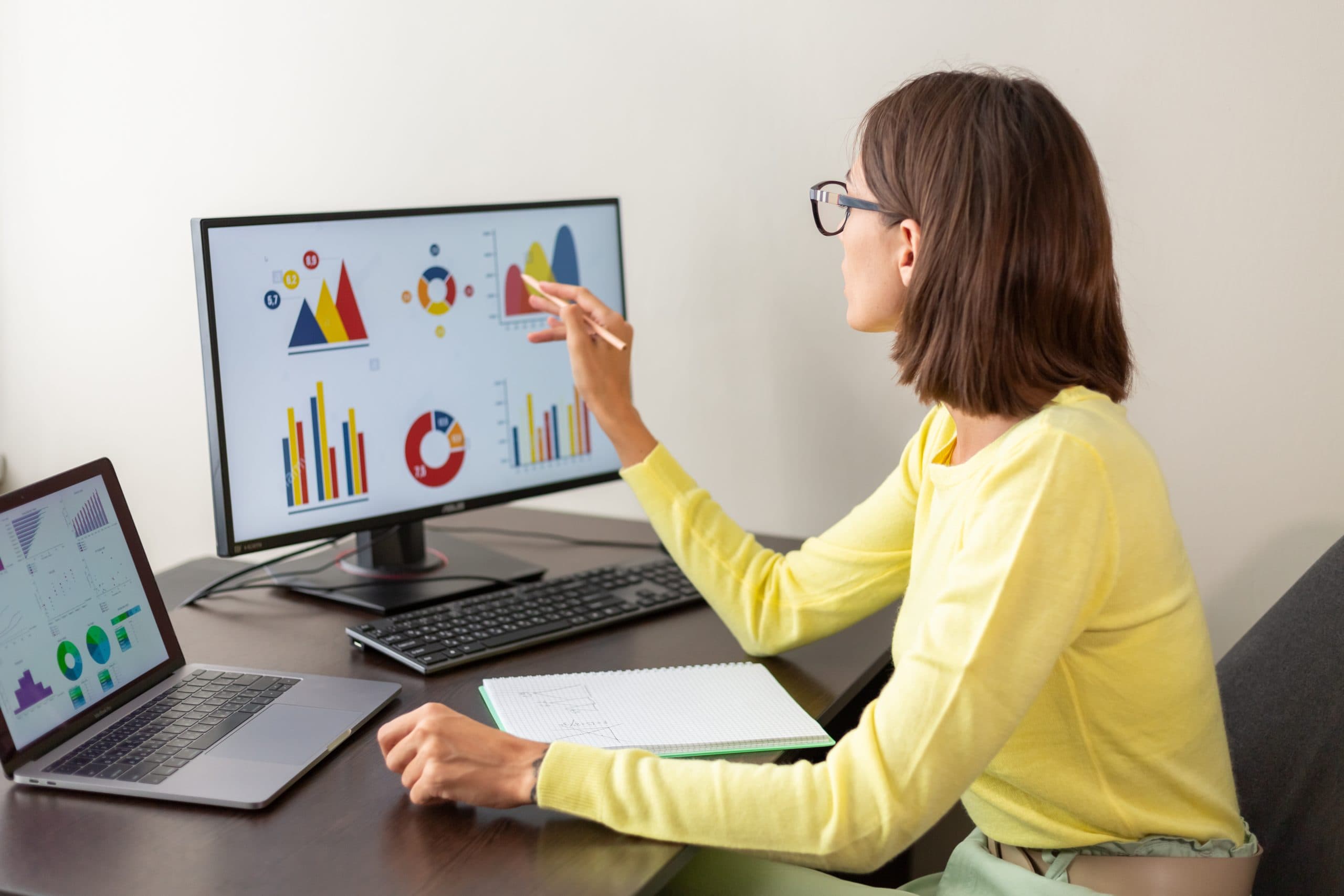 Avoid the sample file trap: Master your data vis message